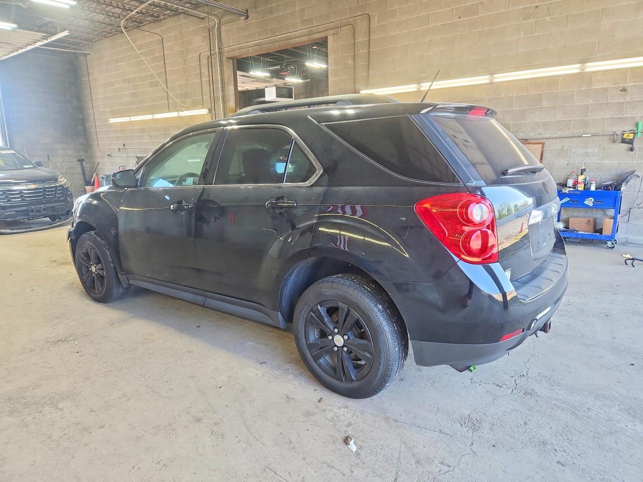 2014 Chevrolet Equinox Lt - Image 2