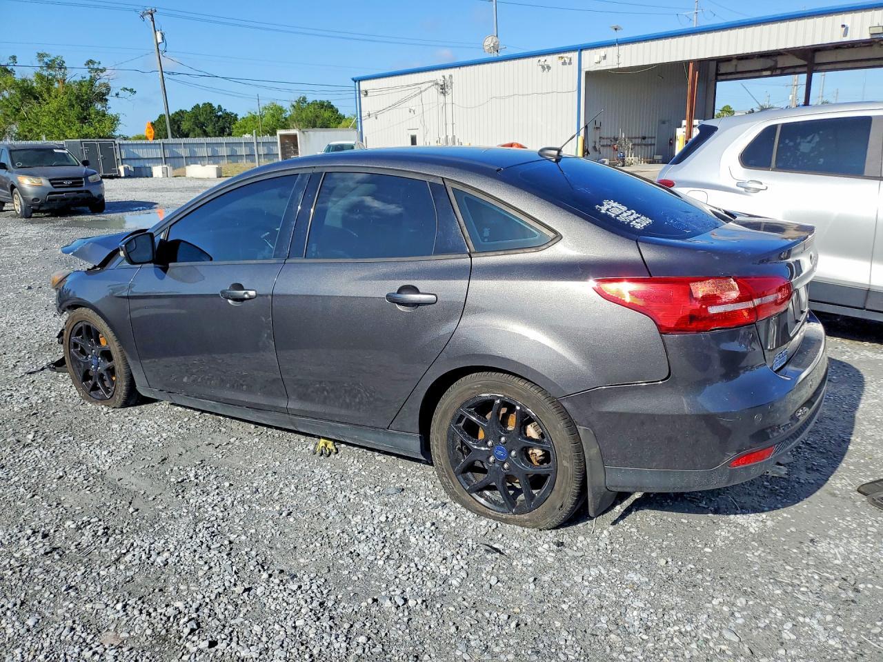 2016 Ford Focus - Фото 2