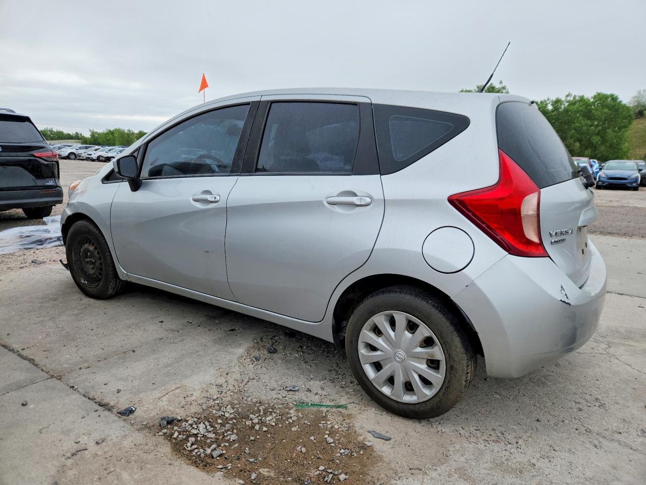 2016 Nissan Versa Note Sv - Image 2