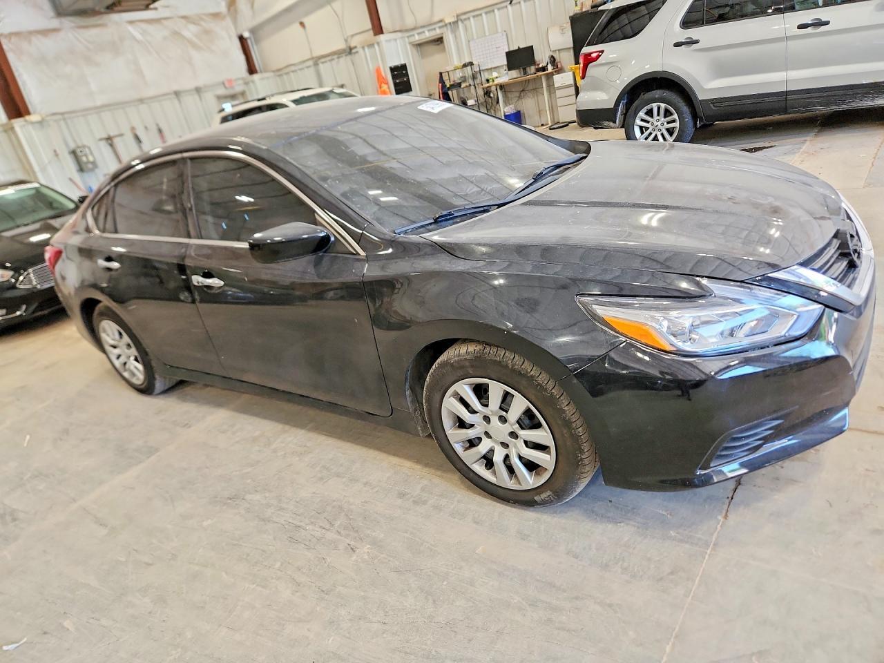 2017 Nissan Altima 2.5 S - Image 4