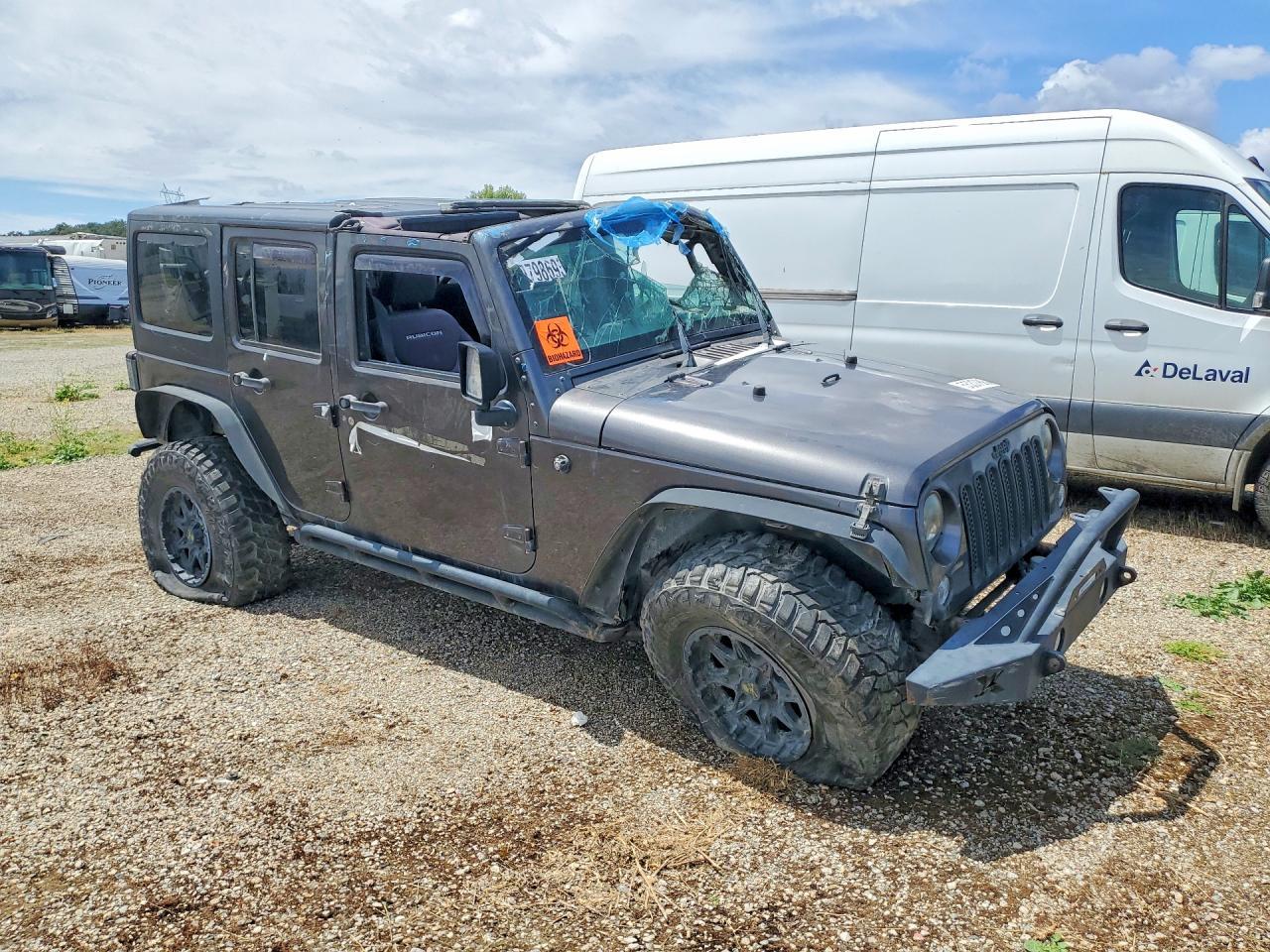 2016 Jeep Wrangler Unlimited Rubicon - Image 4