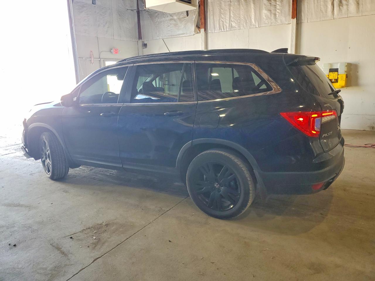 2022 Honda Pilot Se - Фото 2