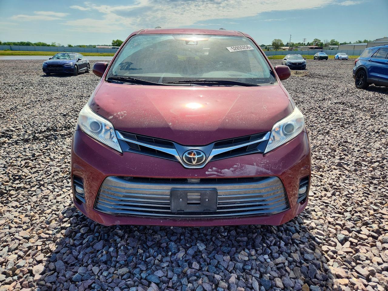 2018 Toyota Sienna Xle 8-Passenger - Фото 5