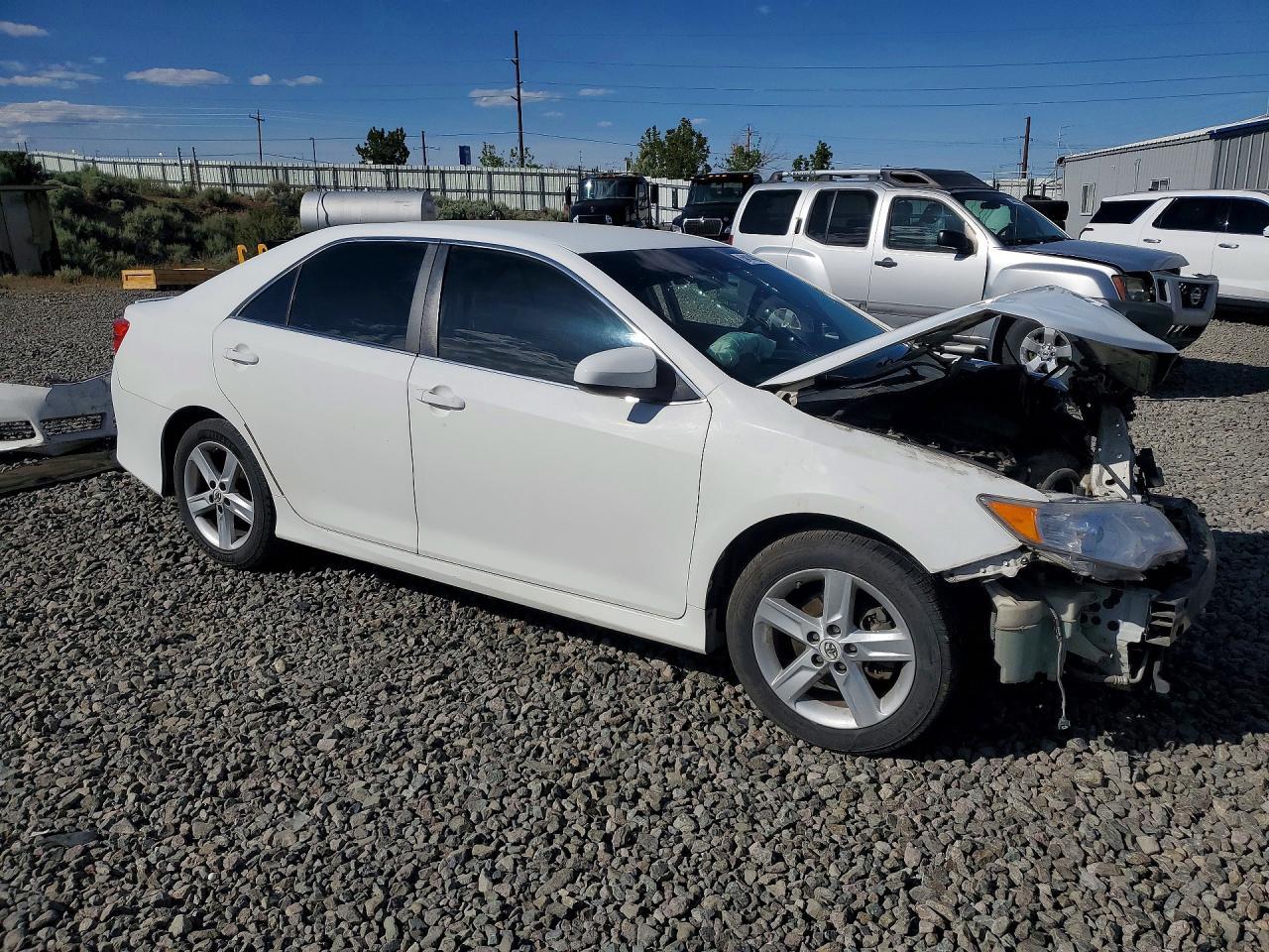 2012 Toyota Camry Se - Фото 4