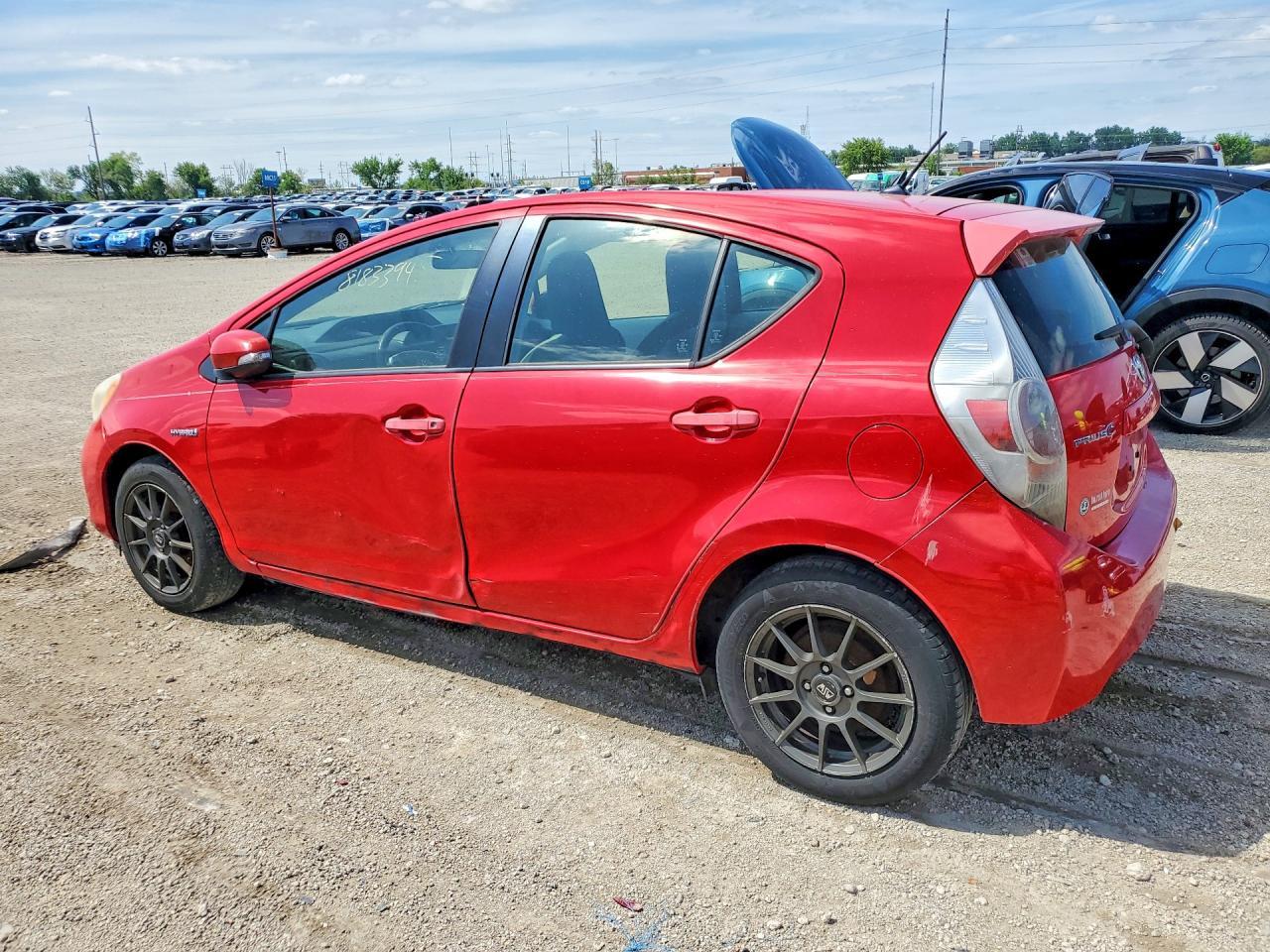 2012 Toyota Prius C - Фото 2