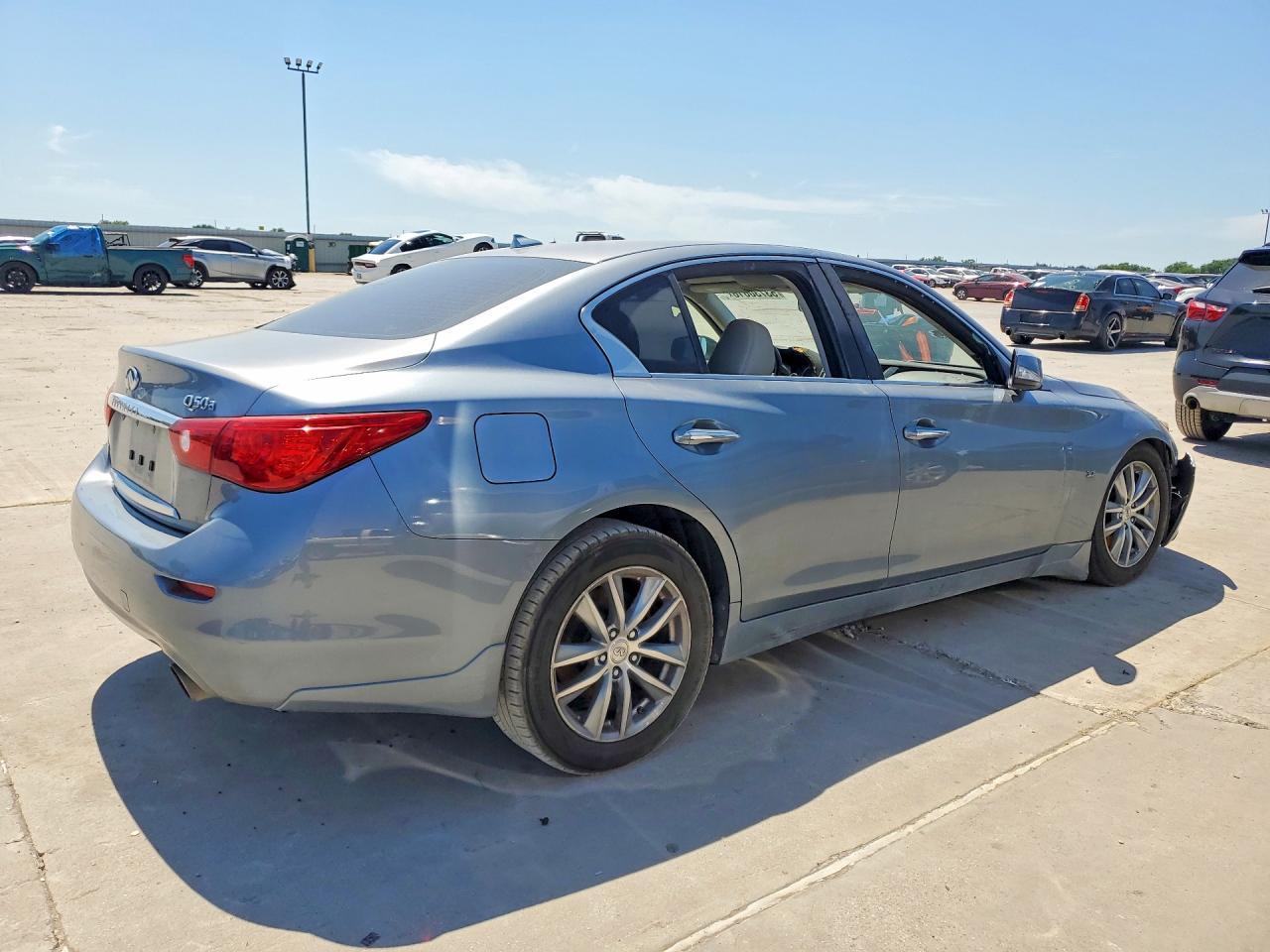 2015 Infiniti Q50 Base - Фото 3