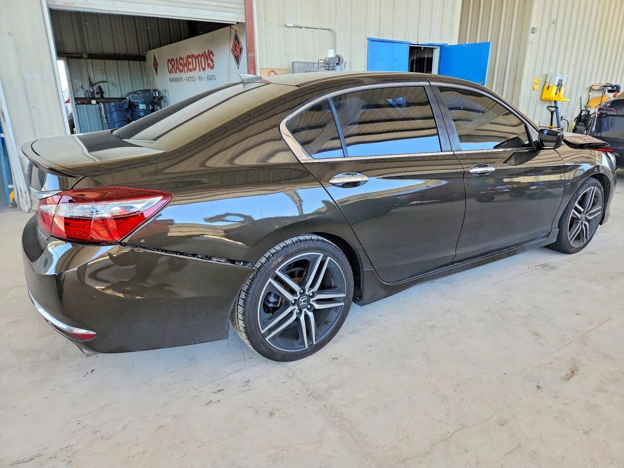 2017 Honda Accord Sport - Фото 3