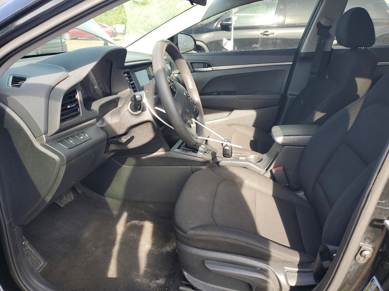 2020 Hyundai Elantra Se - Фото 7