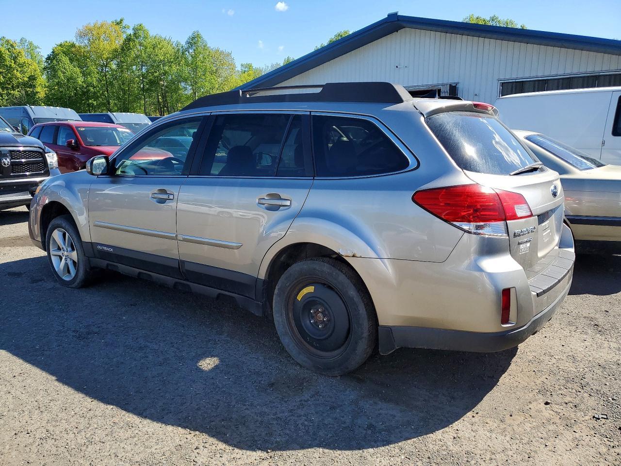 2014 Subaru Outback 2.5I Limited - Image 2