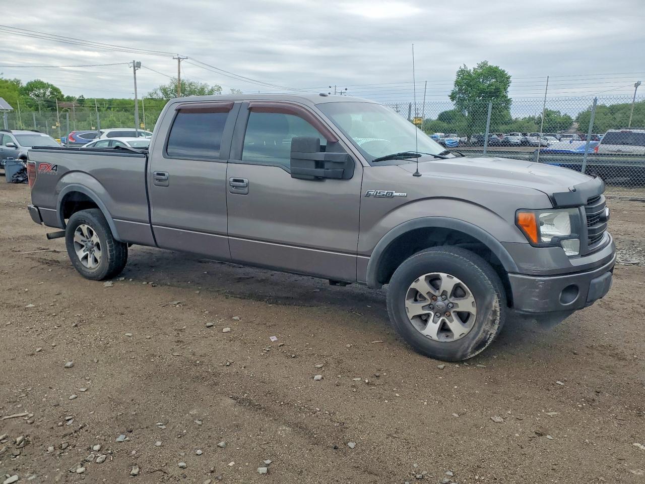 2014 Ford F150 Supercrew - Фото 4