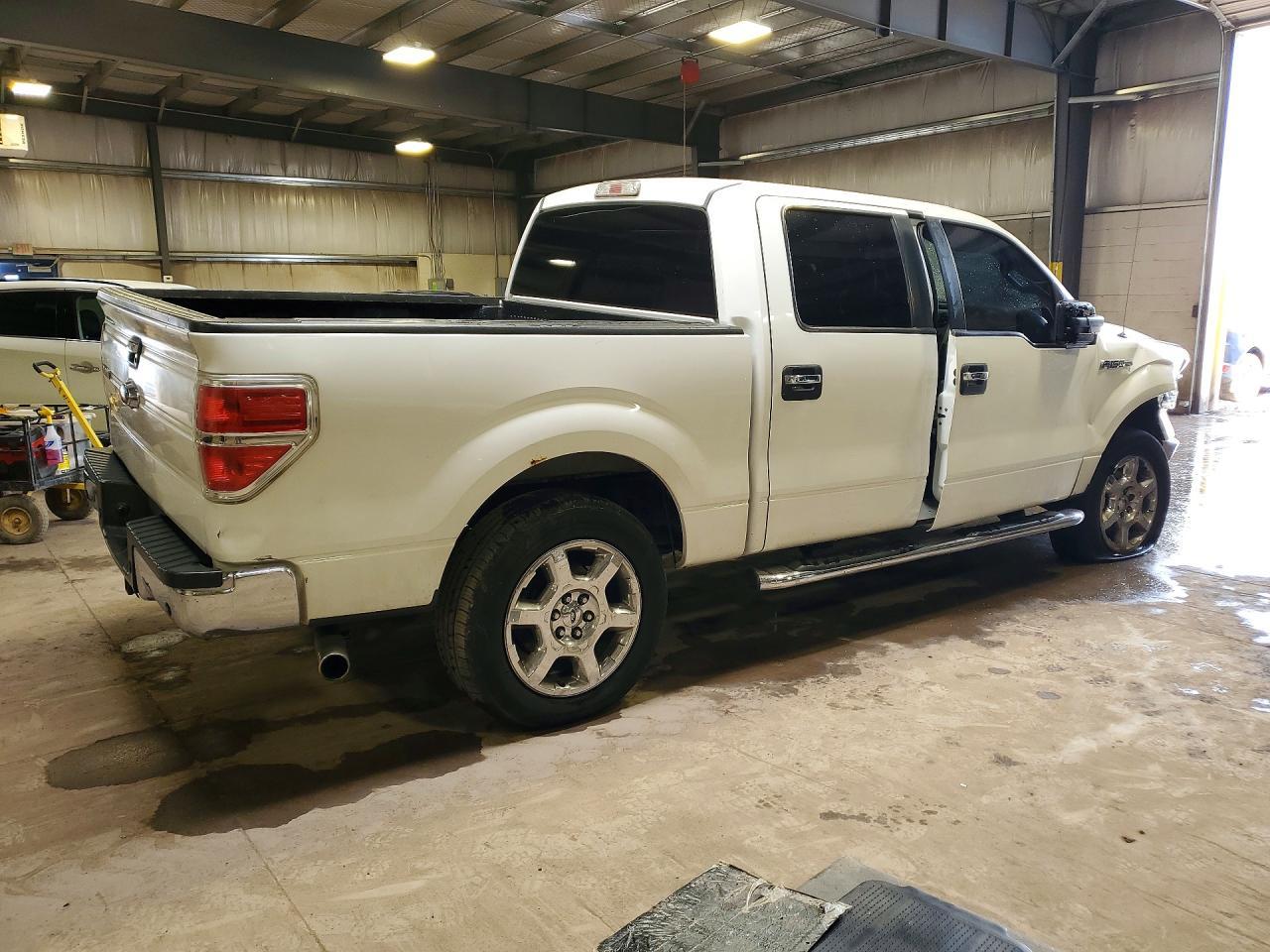 2014 Ford F150 Supercrew - Image 3