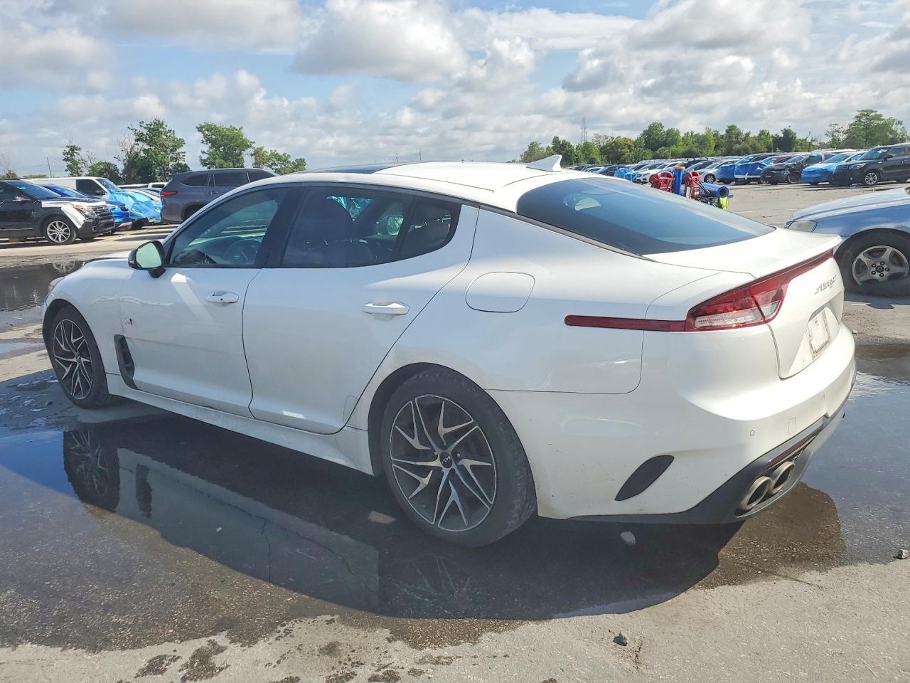 2023 Kia Stinger Gt Line - Фото 2