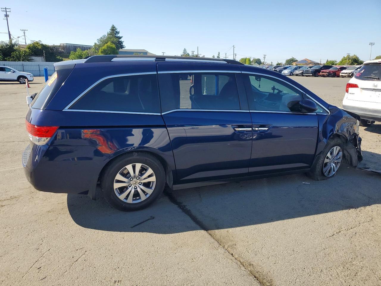 2014 Honda Odyssey Exl - Image 3
