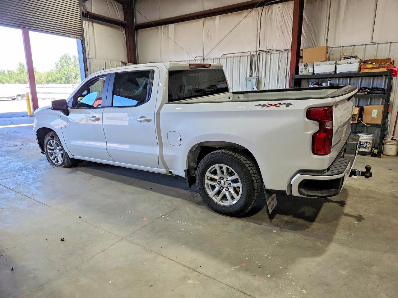 2019 Chevrolet Silverado K1500 Rst - Фото 2