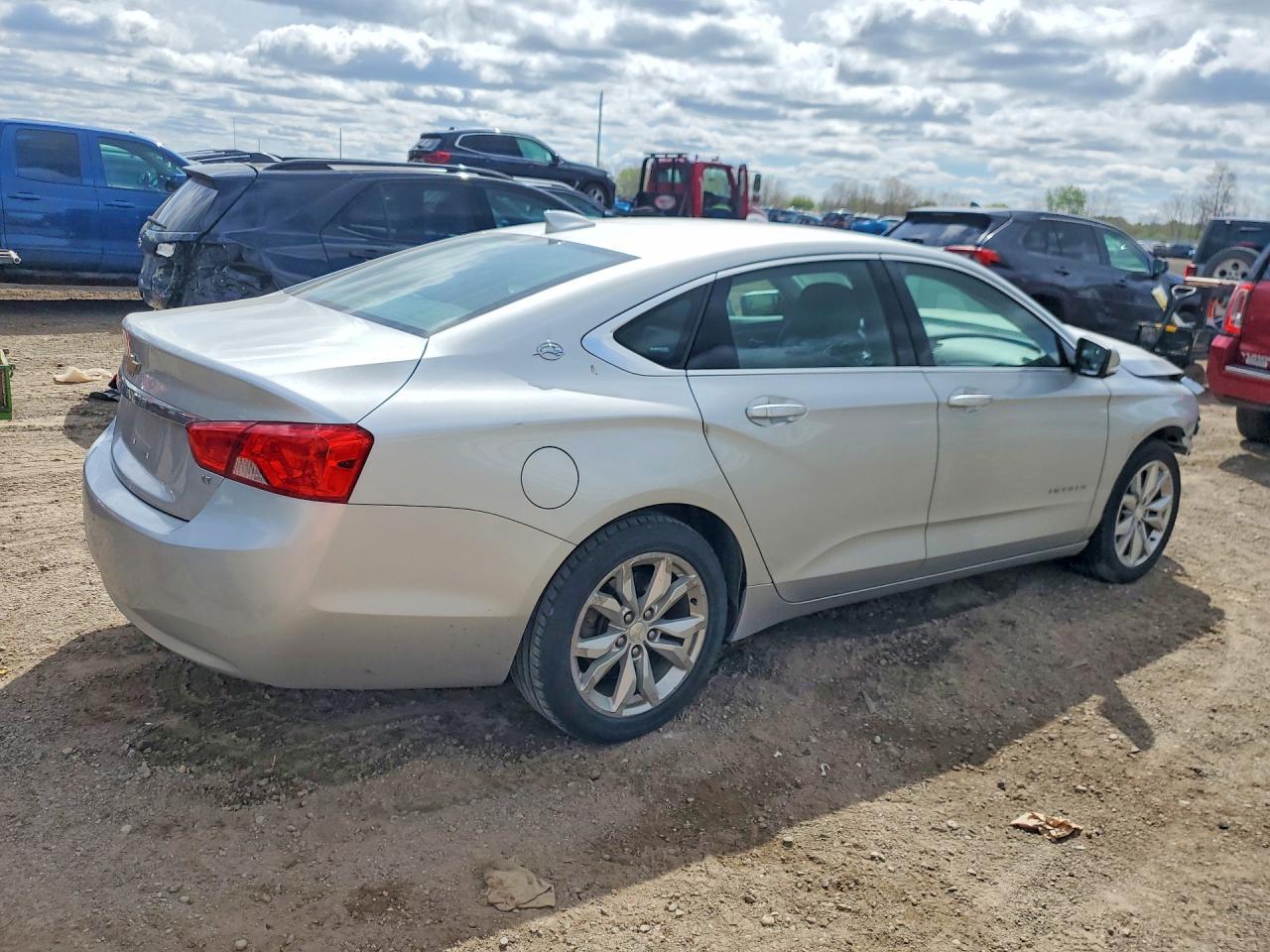 2018 Chevrolet Impala Lt - Фото 3