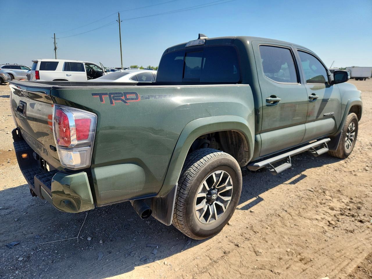 2022 Toyota Tacoma - Фото 3