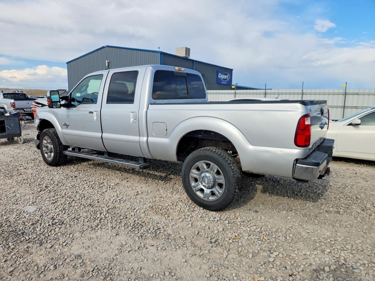 2013 Ford F350 Super Duty - Фото 2