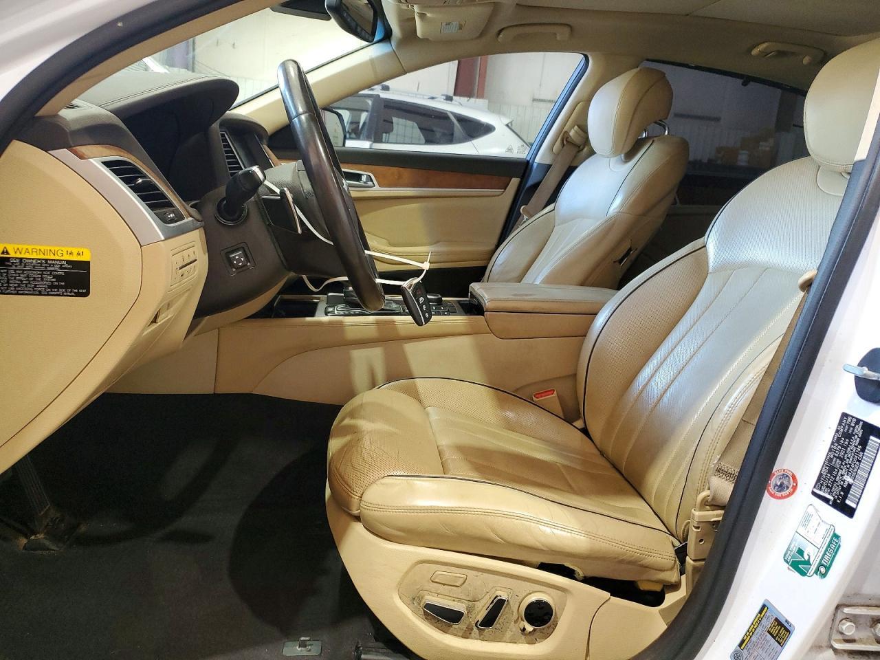2015 Hyundai Genesis 3.8L - Image 7