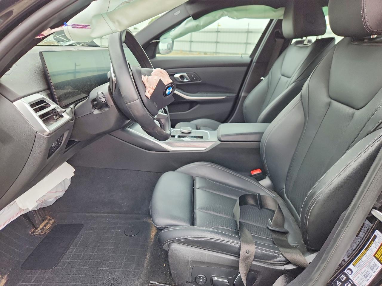 2025 BMW 330Xi - Image 7
