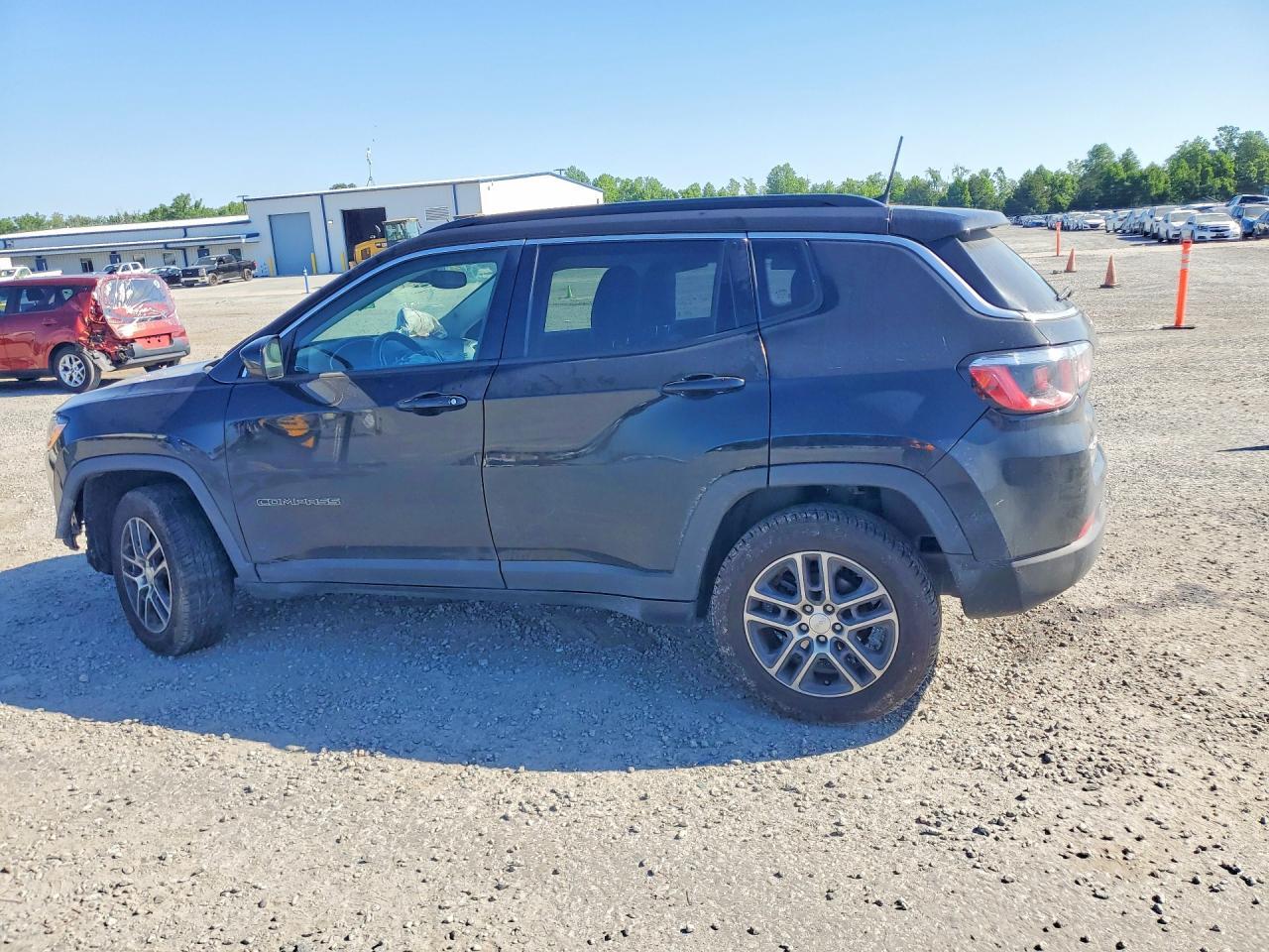 2018 Jeep Compass Latitude - Фото 2