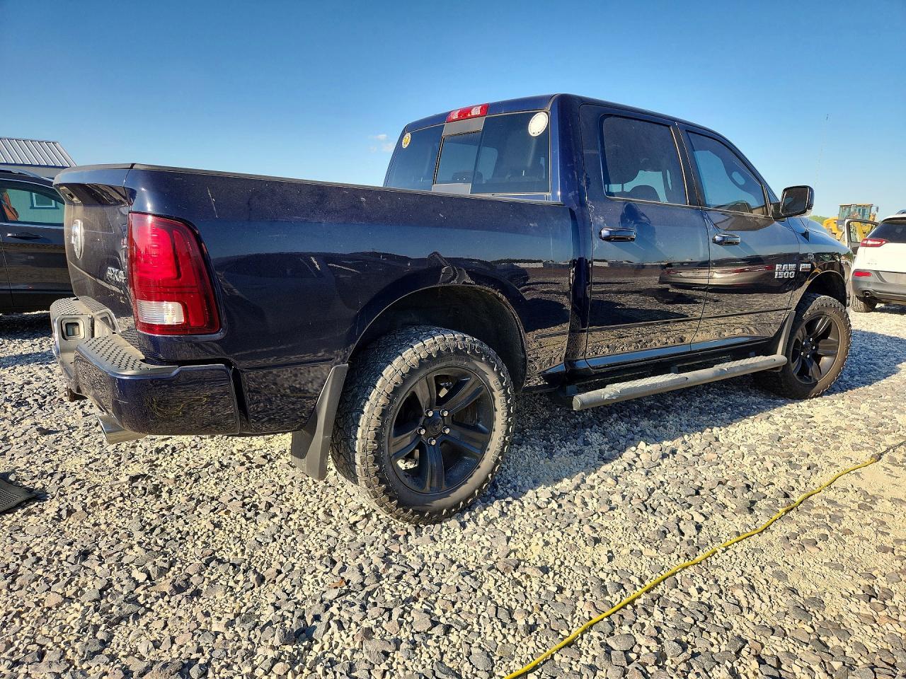 2016 Ram 1500 Sport - Фото 3