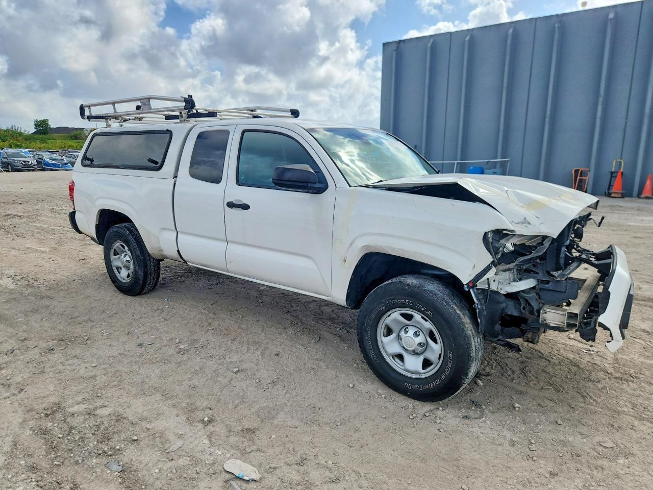 2020 Toyota Tacoma Sr - Image 4