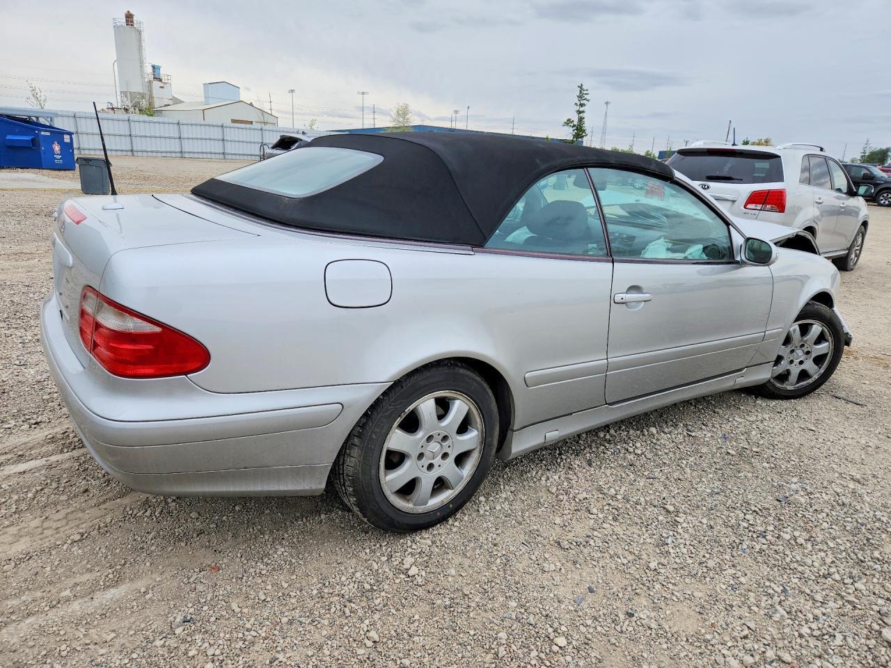 2001 Mercedes-Benz Clk 320 - Image 3
