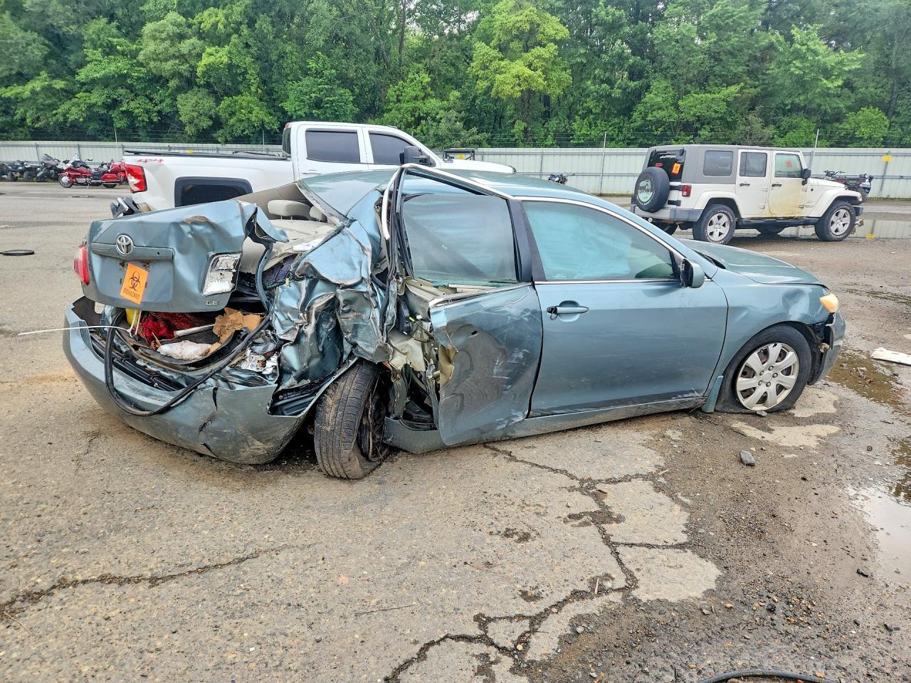 2009 Toyota Camry Le - Фото 3