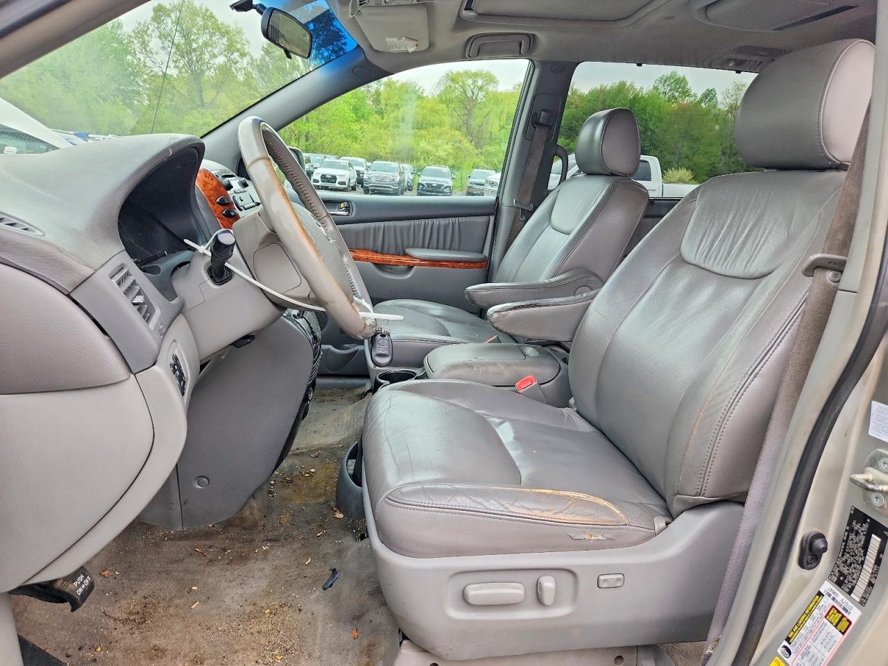 2008 Toyota Sienna Xle - Фото 7