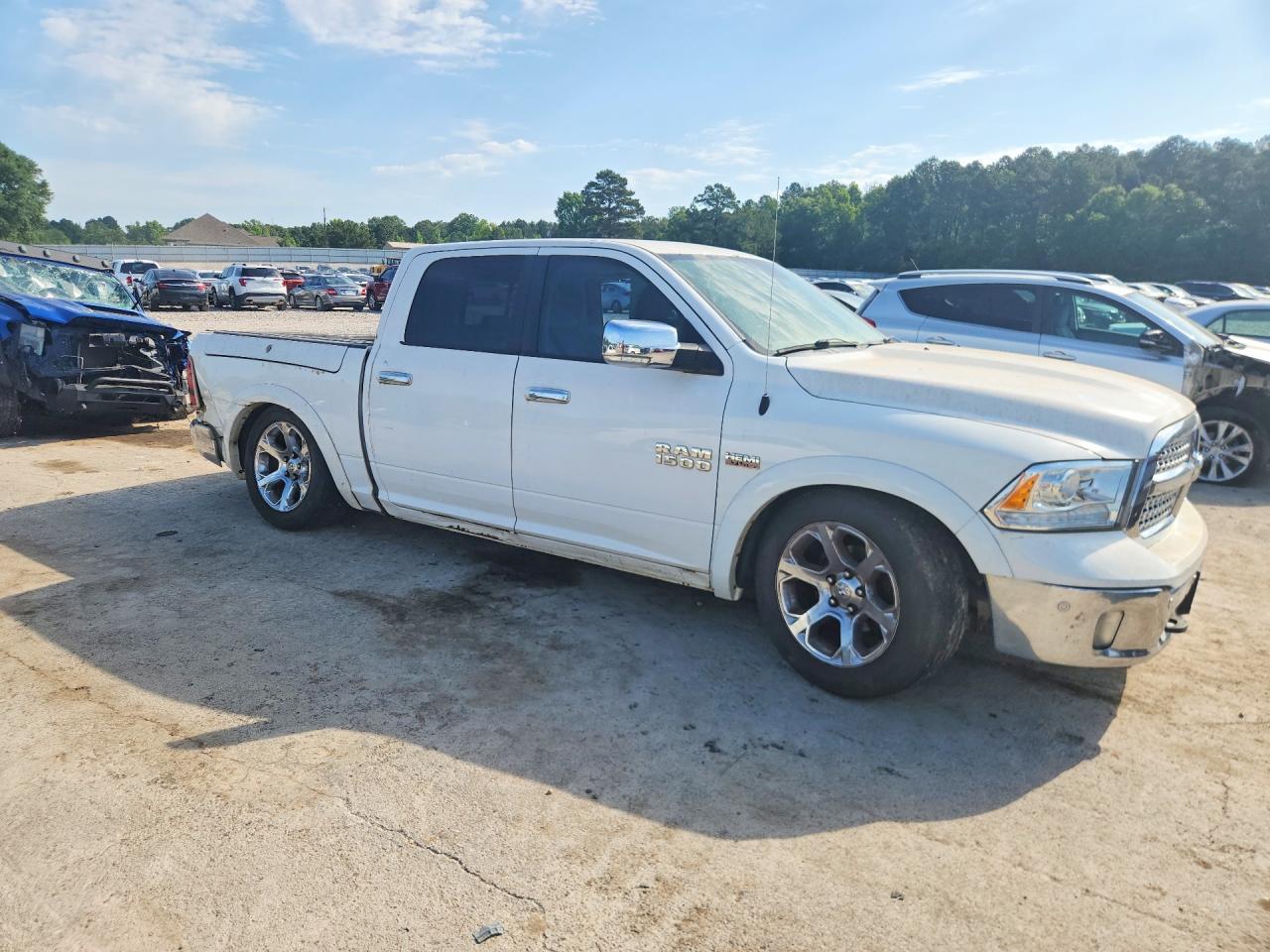 2017 Ram 1500 Laramie - Фото 4