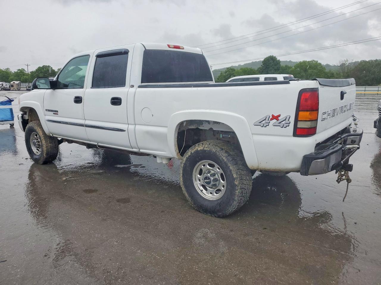 2005 GMC Sierra K2500 Heavy Duty - Фото 2