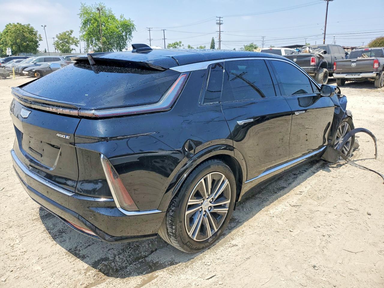 2024 Cadillac Lyriq Luxury - Image 3