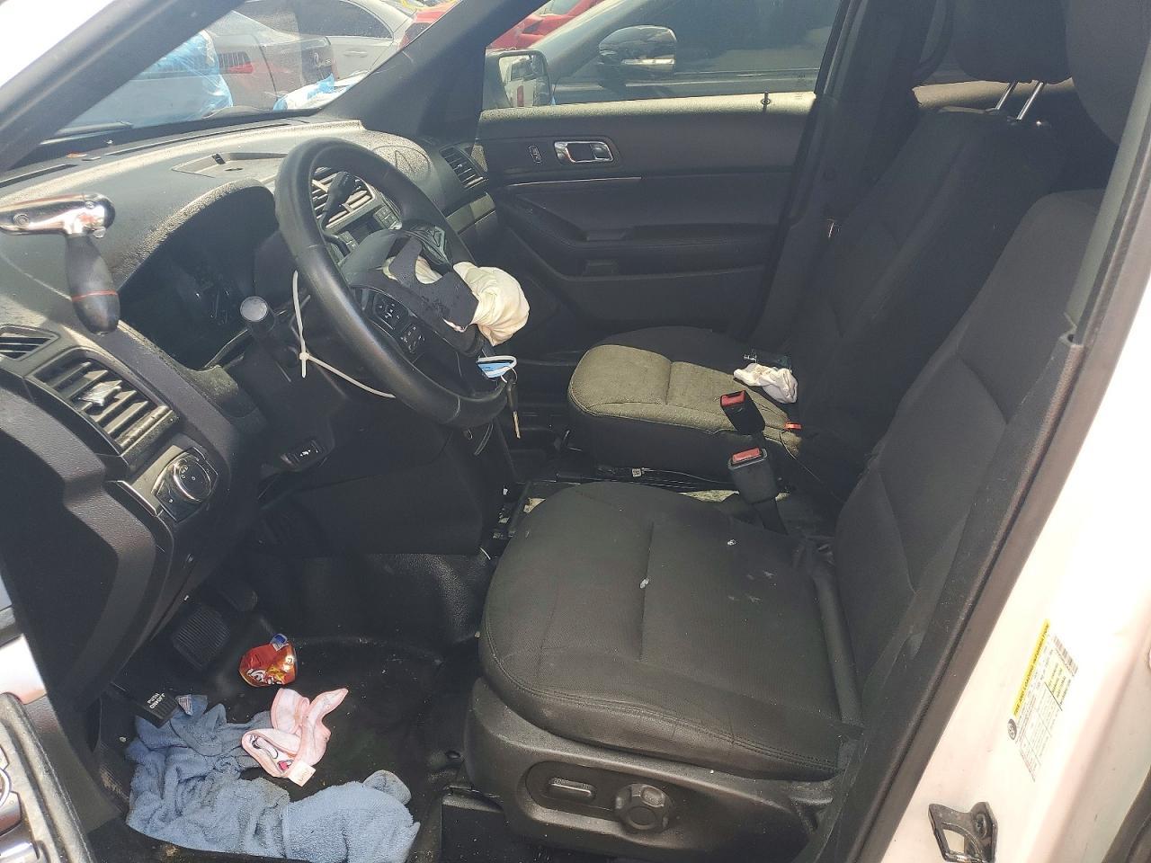 2018 Ford Explorer Police Interceptor - Image 7