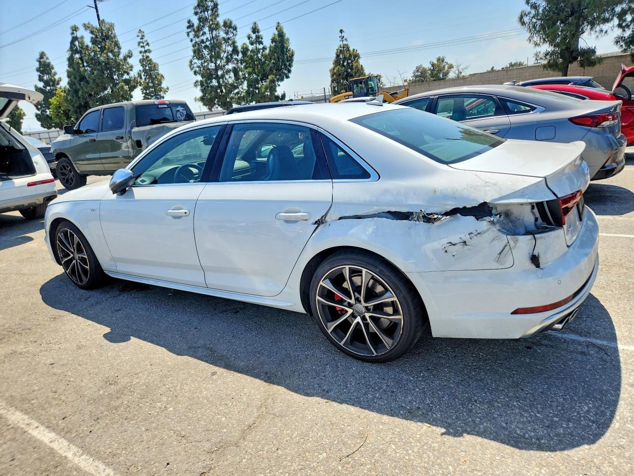 2018 Audi S4 Premium Plus - Фото 2