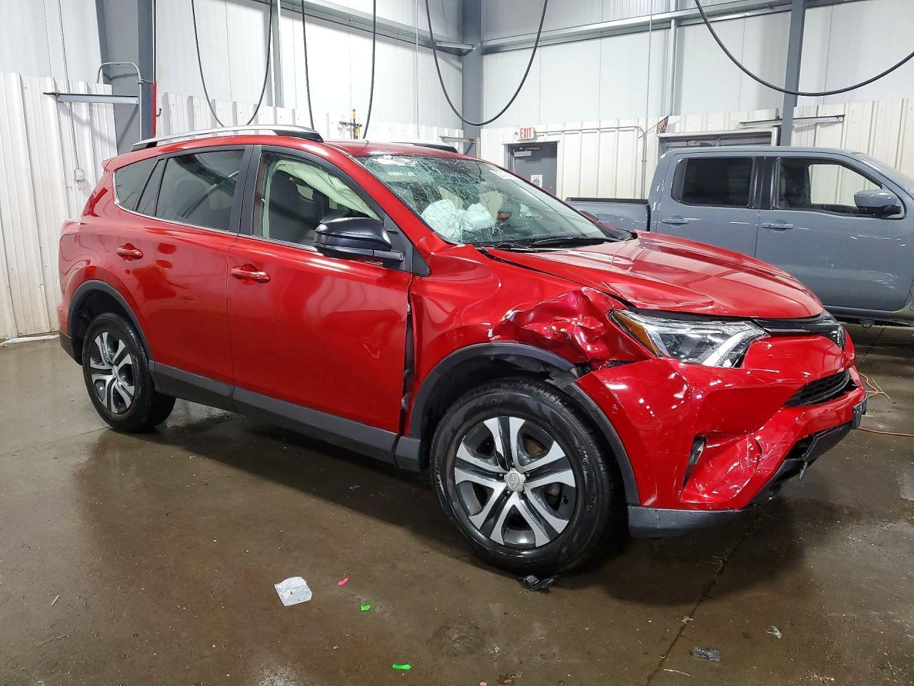 2017 Toyota Rav4 Le - Фото 4