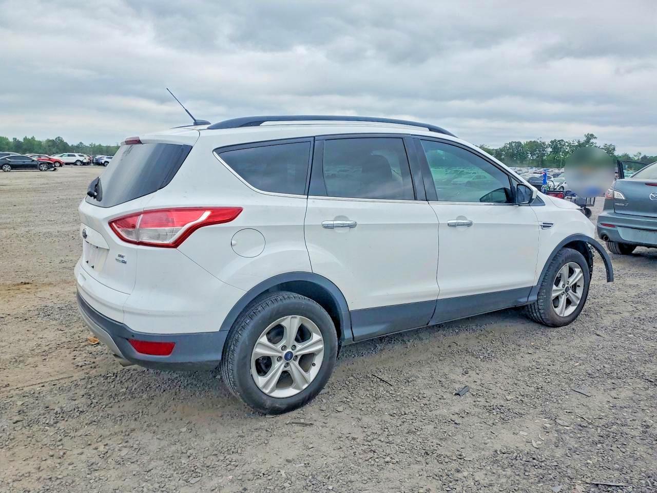 2016 Ford Escape Se - Фото 3