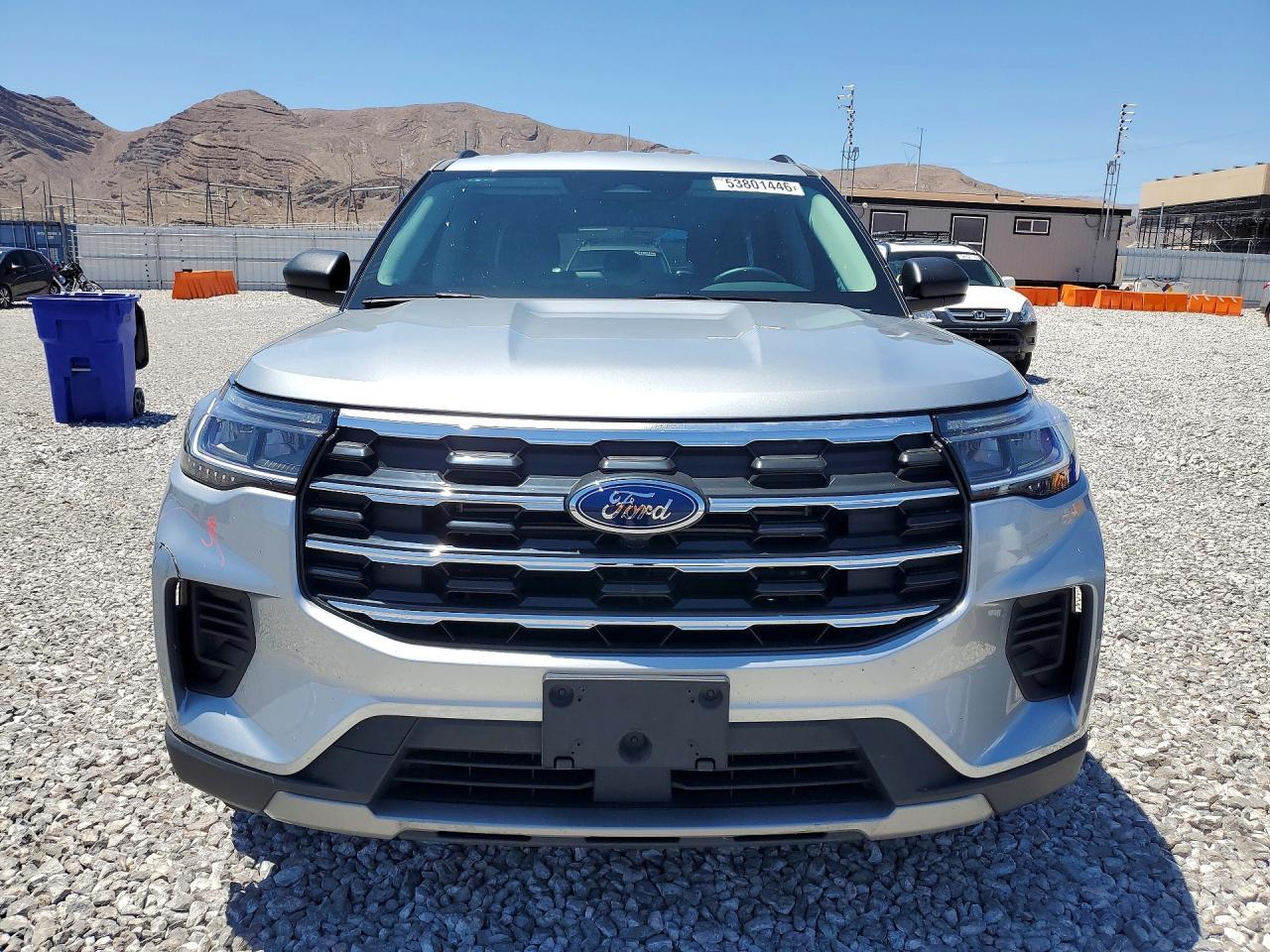 2025 Ford Explorer Active - Фото 5