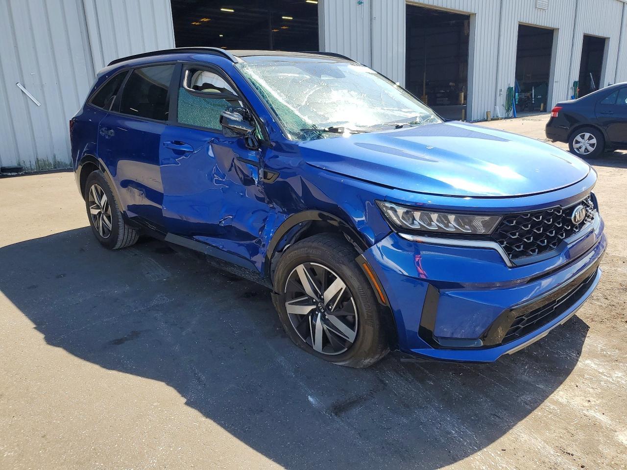 2021 Kia Sorento S - Фото 4