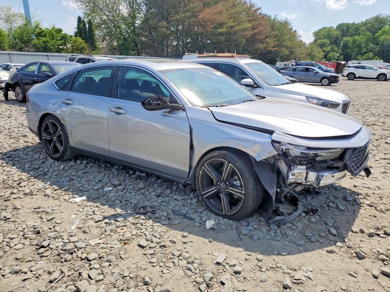 2025 Honda Accord Hybrid Sport - Image 4