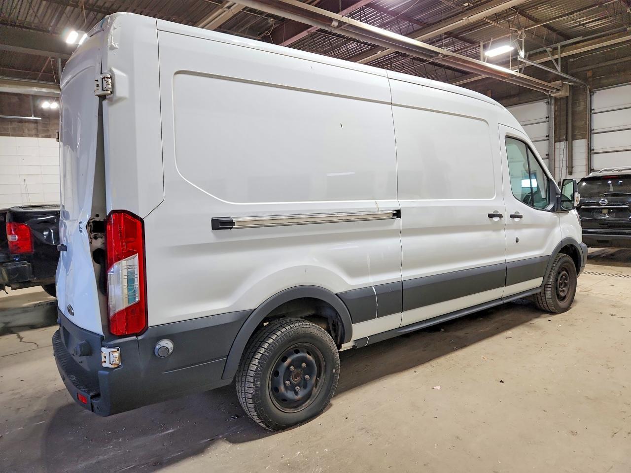 2016 Ford Transit 350 Delivery Van - Image 3