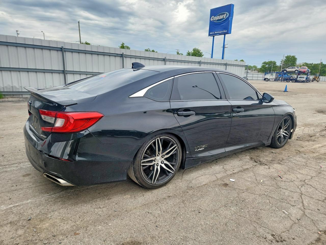 2018 Honda Accord Sport - Фото 3