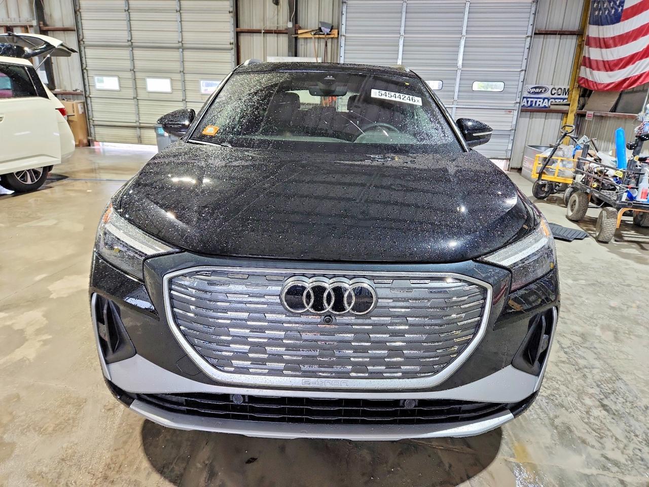 2025 Audi Q4 E-Tron Premium - Фото 5