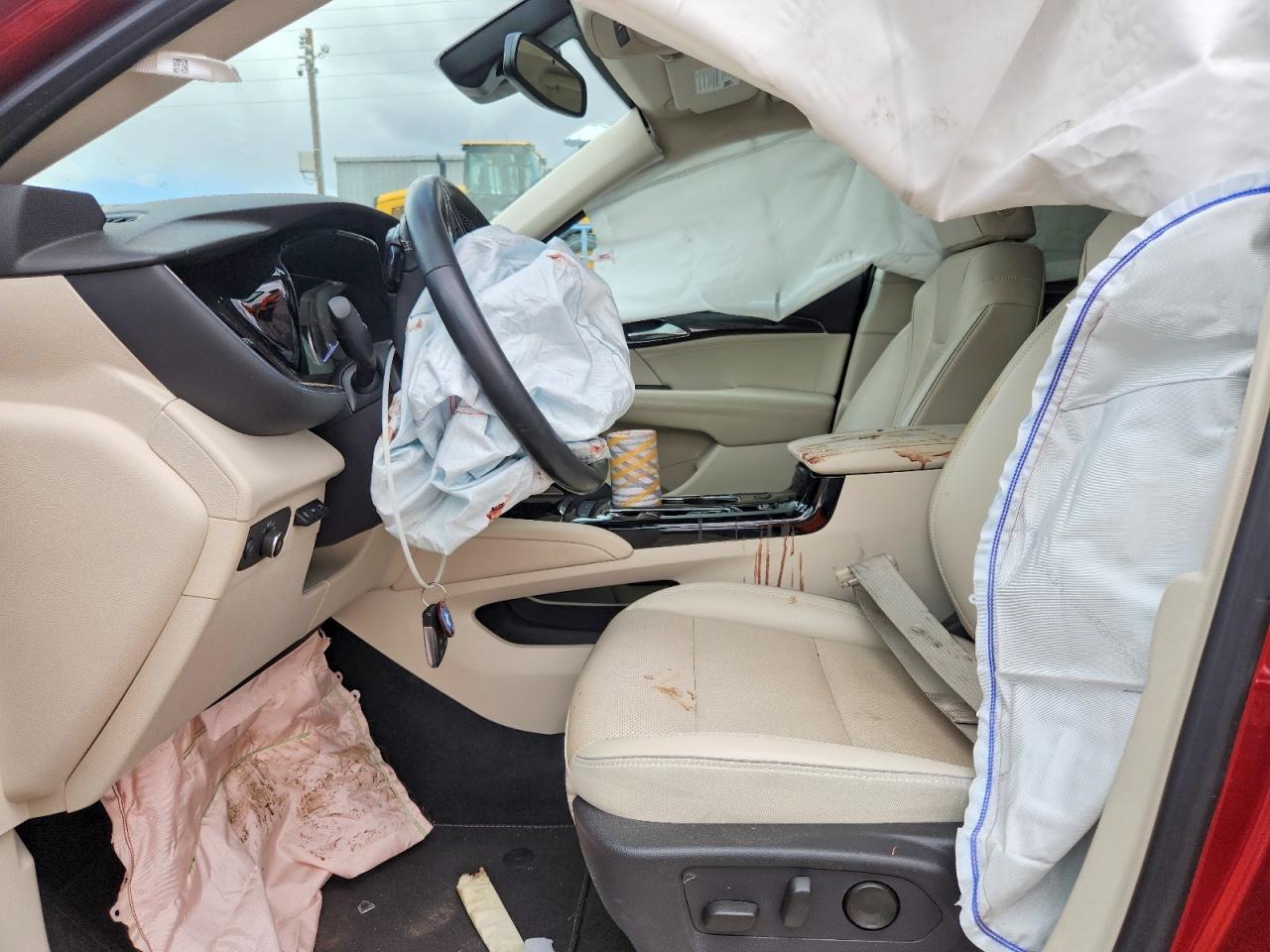 2022 Buick Envision Essence - Фото 7