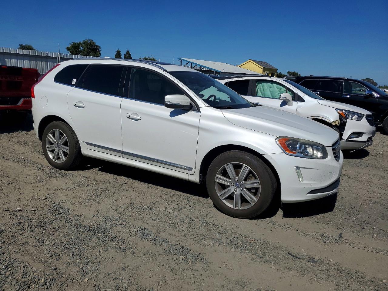 2017 Volvo Xc60 T5 Inscription - Фото 4