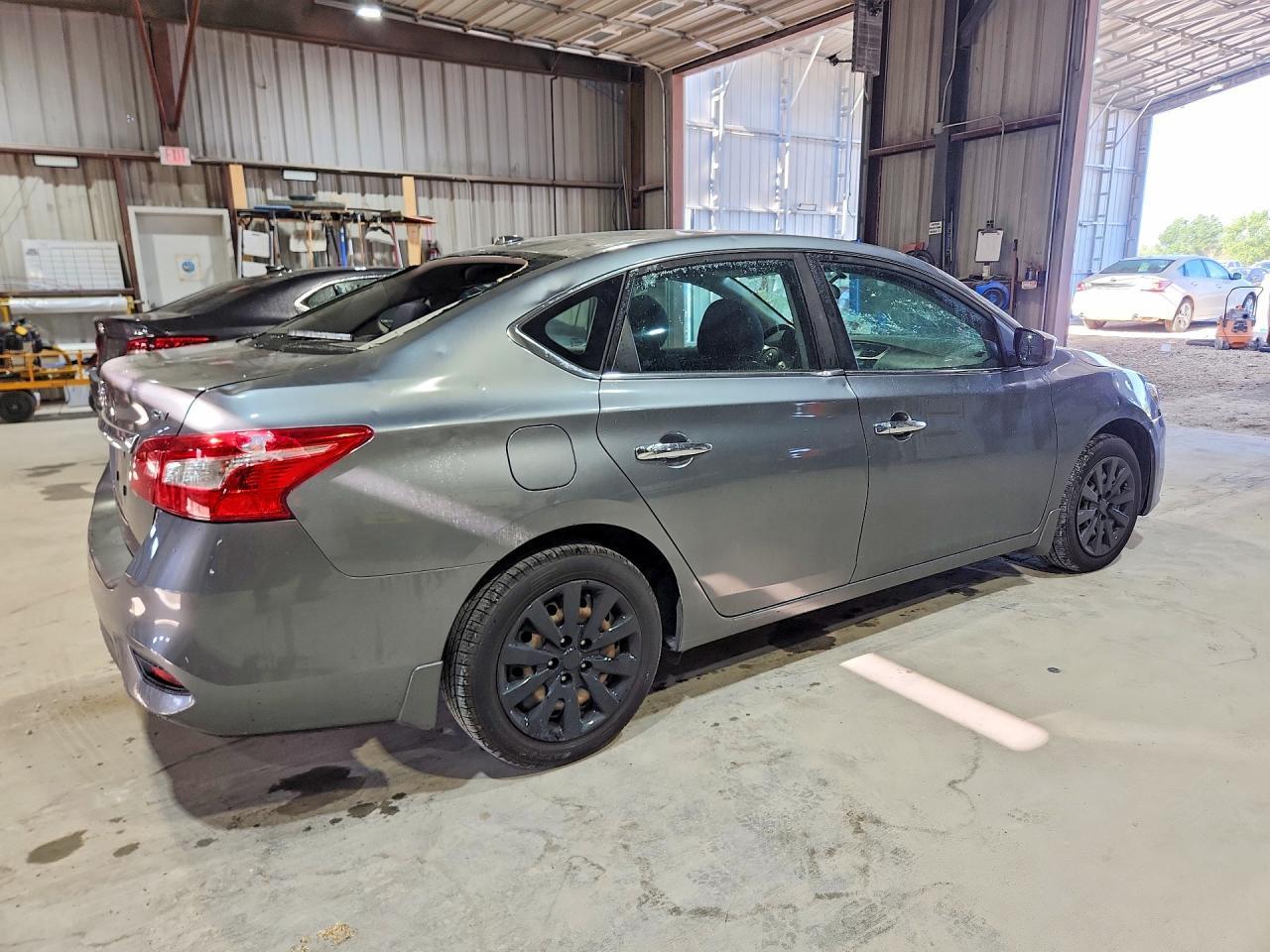 2017 Nissan Sentra Sv - Image 3