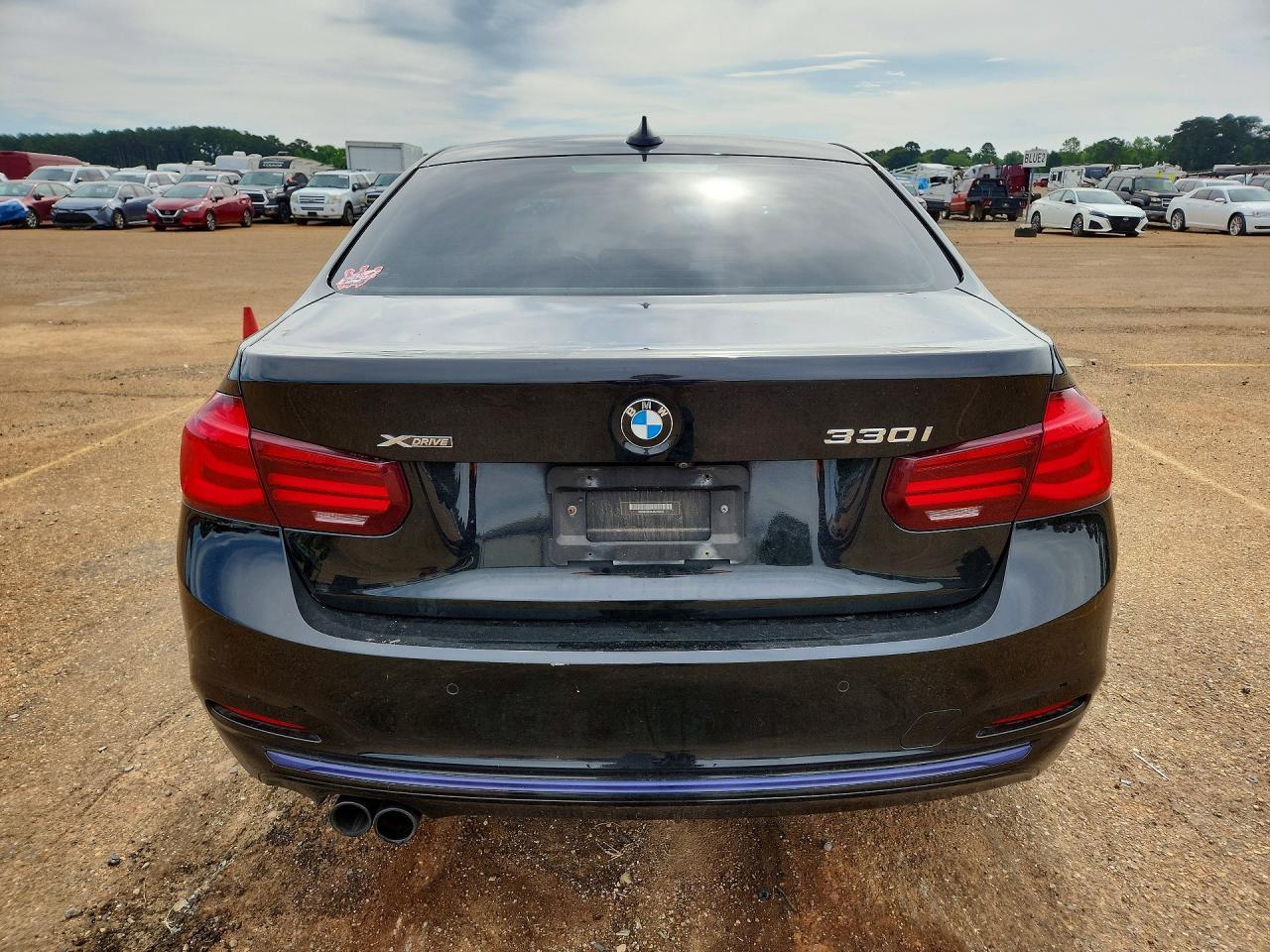 2018 BMW 330 Xi - Фото 6
