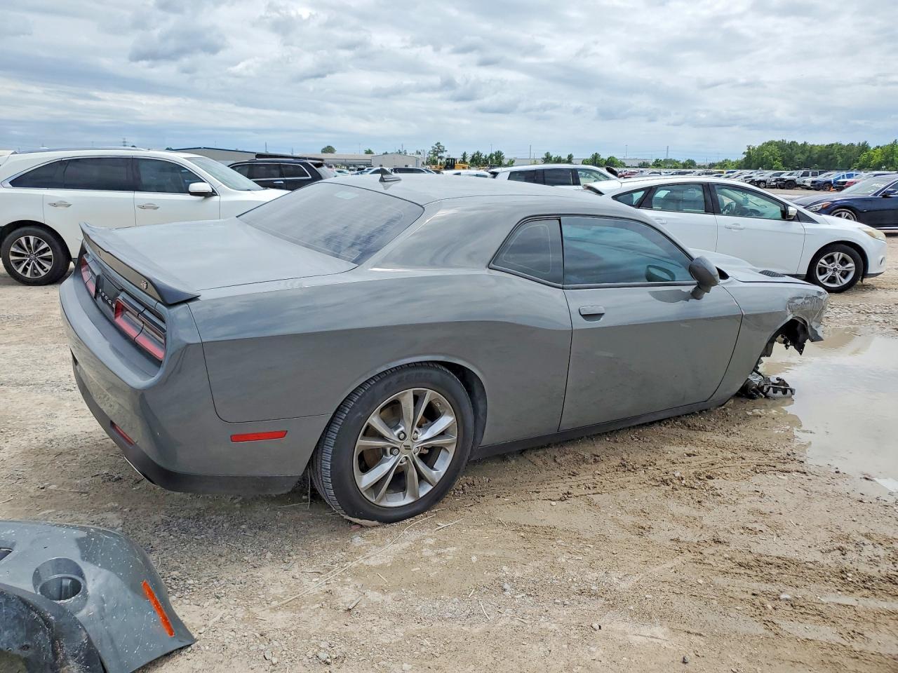 2023 Dodge Challenger Sxt - Image 3