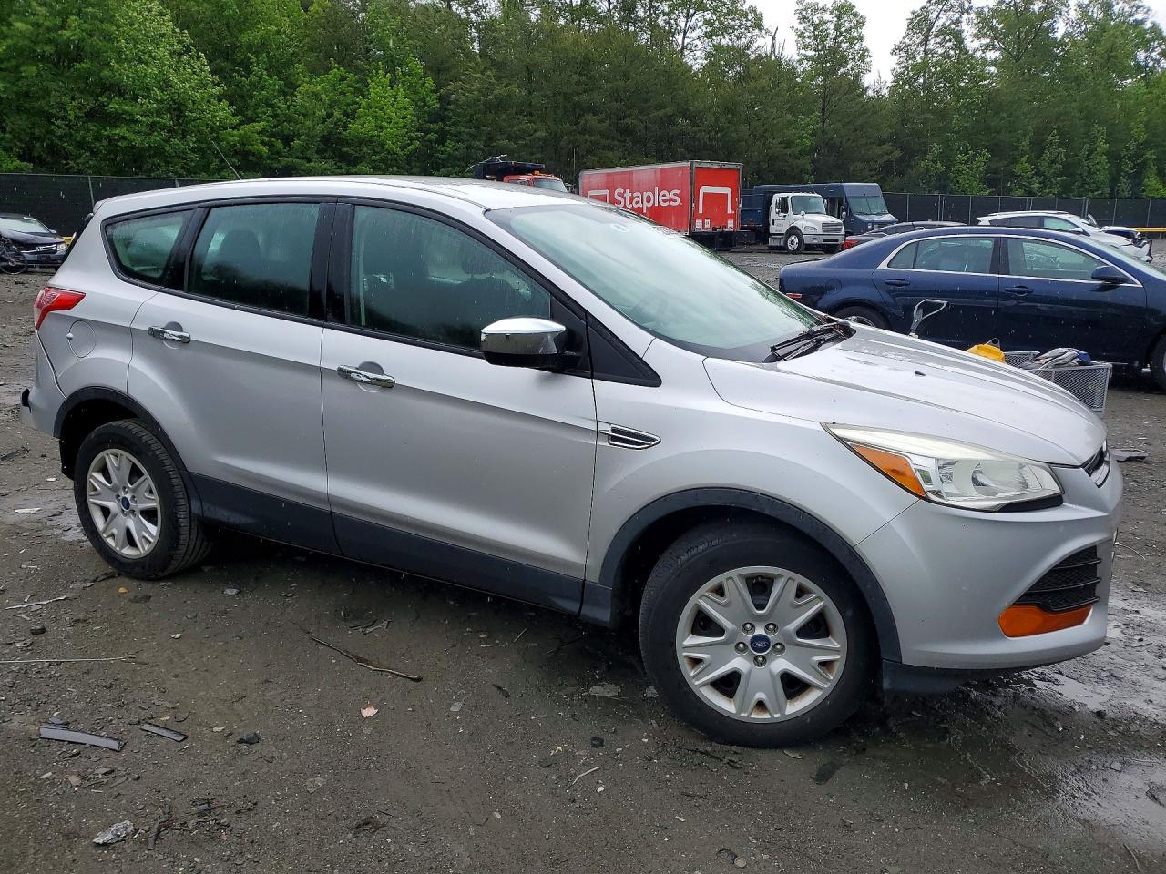 2015 Ford Escape S - Фото 4