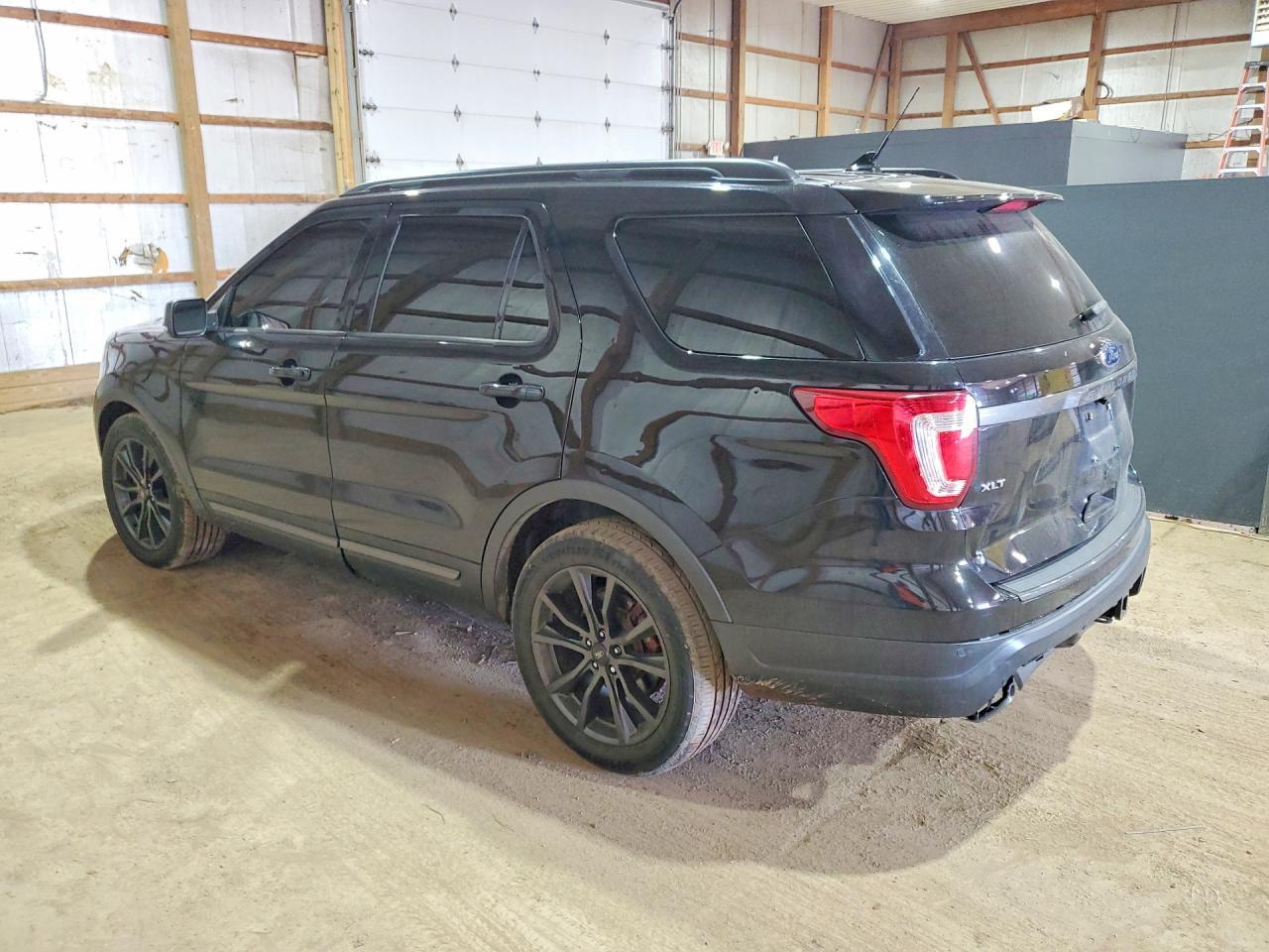 2018 Ford Explorer Xlt - Фото 2