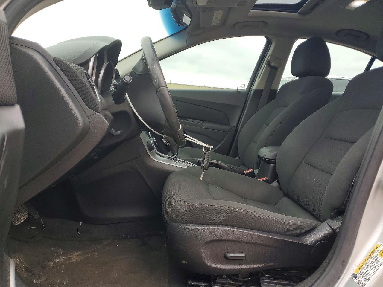 2012 Chevrolet Cruze Lt - Image 7
